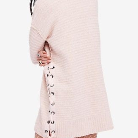 New FREE PEOPLE Sz S Heart It Lace-Up Oversized F - Picture 6 of 6